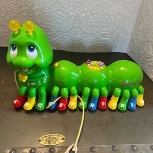 LeapFrog Alphabet Pal Caterpillar Green Musical Pull Toy Letters Sounds 10299